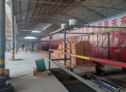 什么是耐火磚的干燥，干燥過(guò)程分為哪幾個(gè)階段?